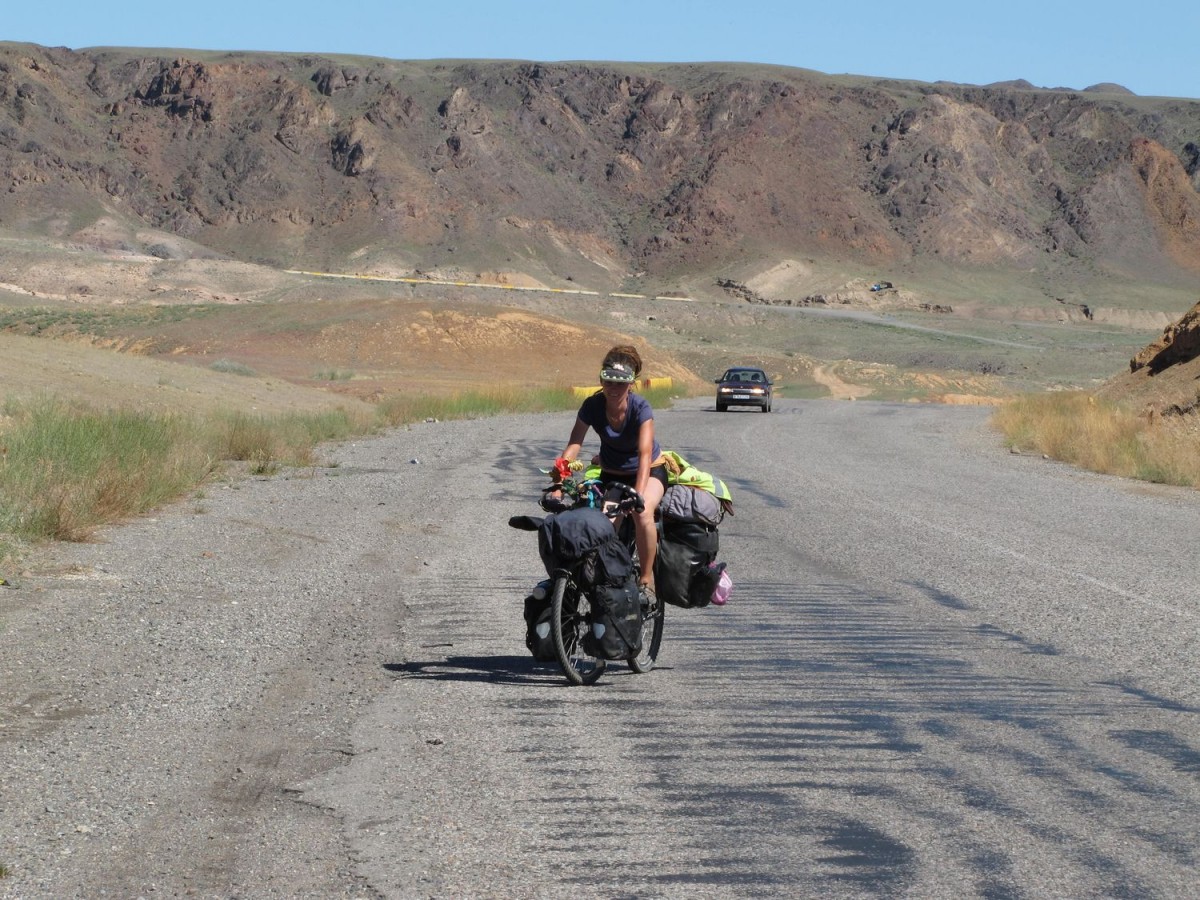 průjezd s vozíkem Burley Nomad přes kazažský Grand Canyon